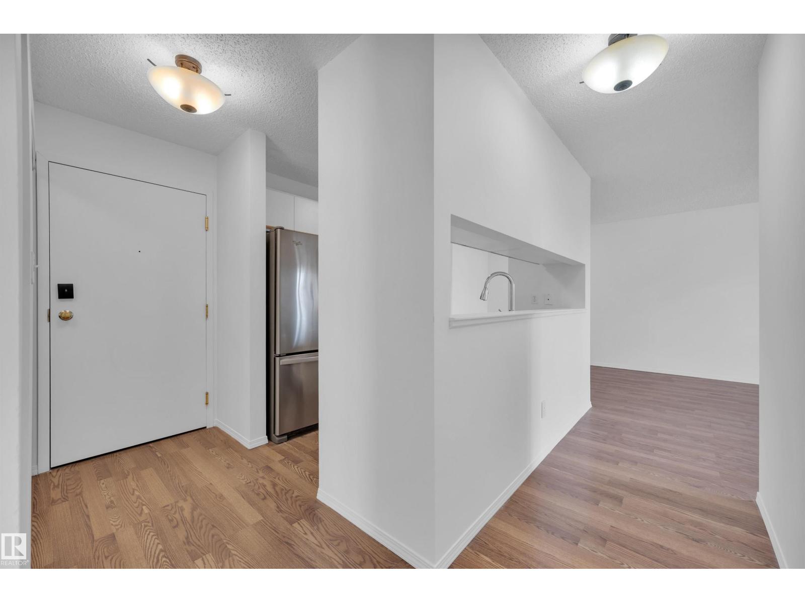 #206 11620 9A Av NW photo 3 — MLS® E4509451