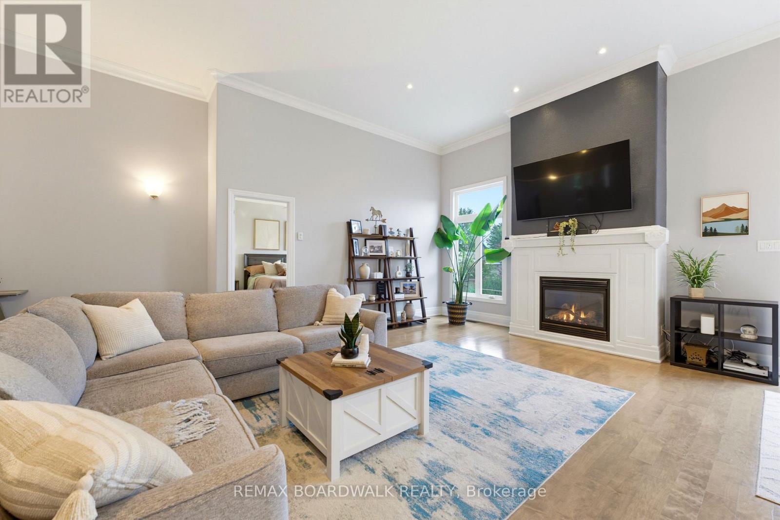 236 STERLING AVENUE, Clarence-Rockland — photo 10