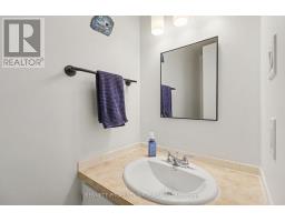Bathroom - 307 - 6470 Bilberry Drive, Ottawa, ON K1C4P1 Photo 7