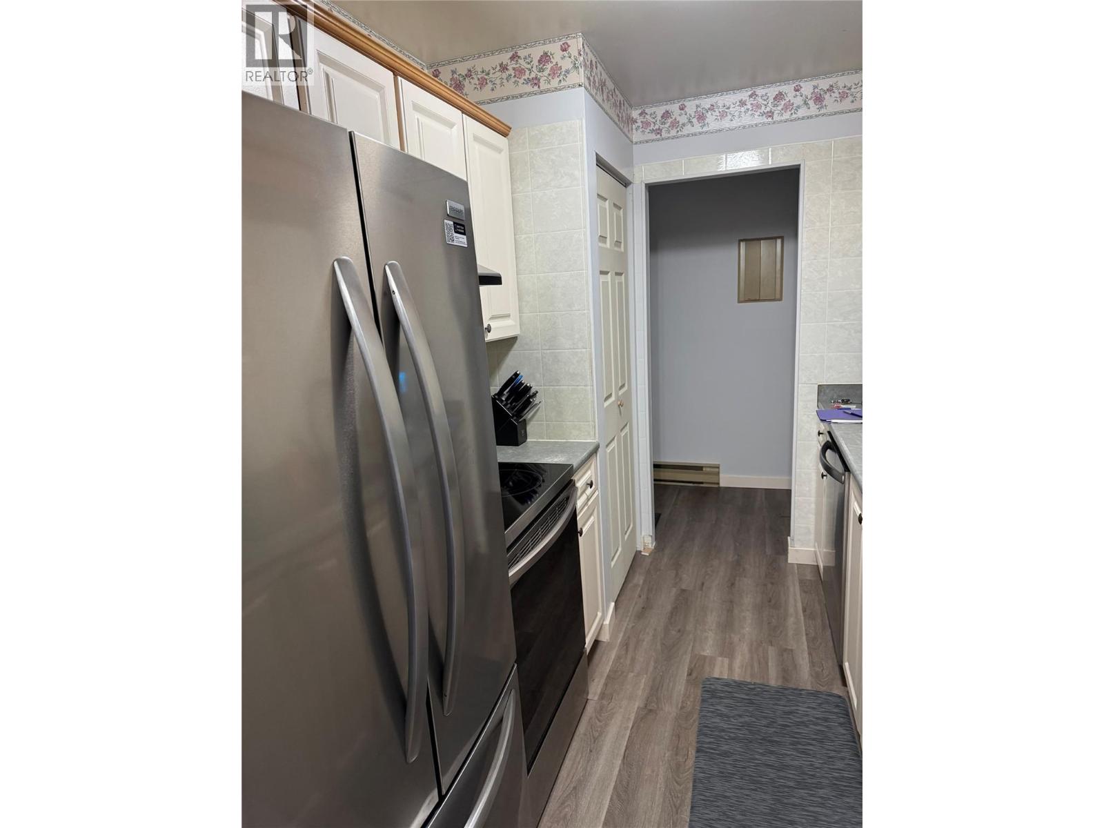 #333 3704 27 Avenue - 28