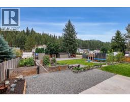 3pc Bathroom - 4702 Spruce Crescent, Barriere, BC V0E1E0 Photo 13