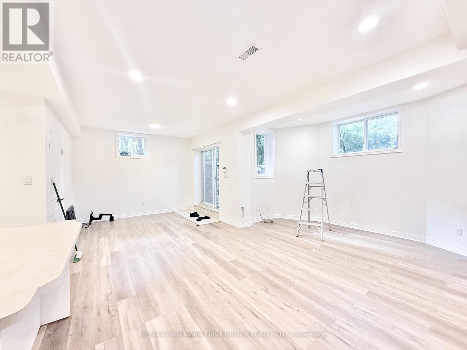 BASEMENT - 22 RISEBROUGH AVENUE, Toronto (Newtonbrook East) — photo 4