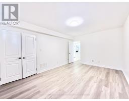 22 Risebrough Avenue, Toronto, ON M2M2E1 Photo 8