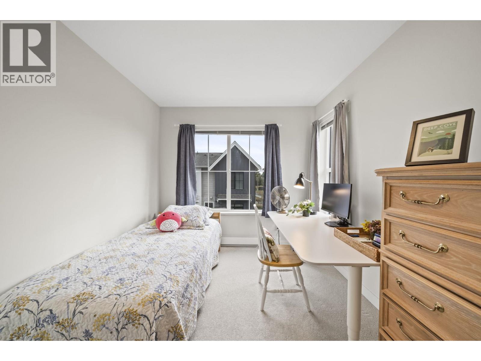 64 488 FURNESS STREET, New Westminster