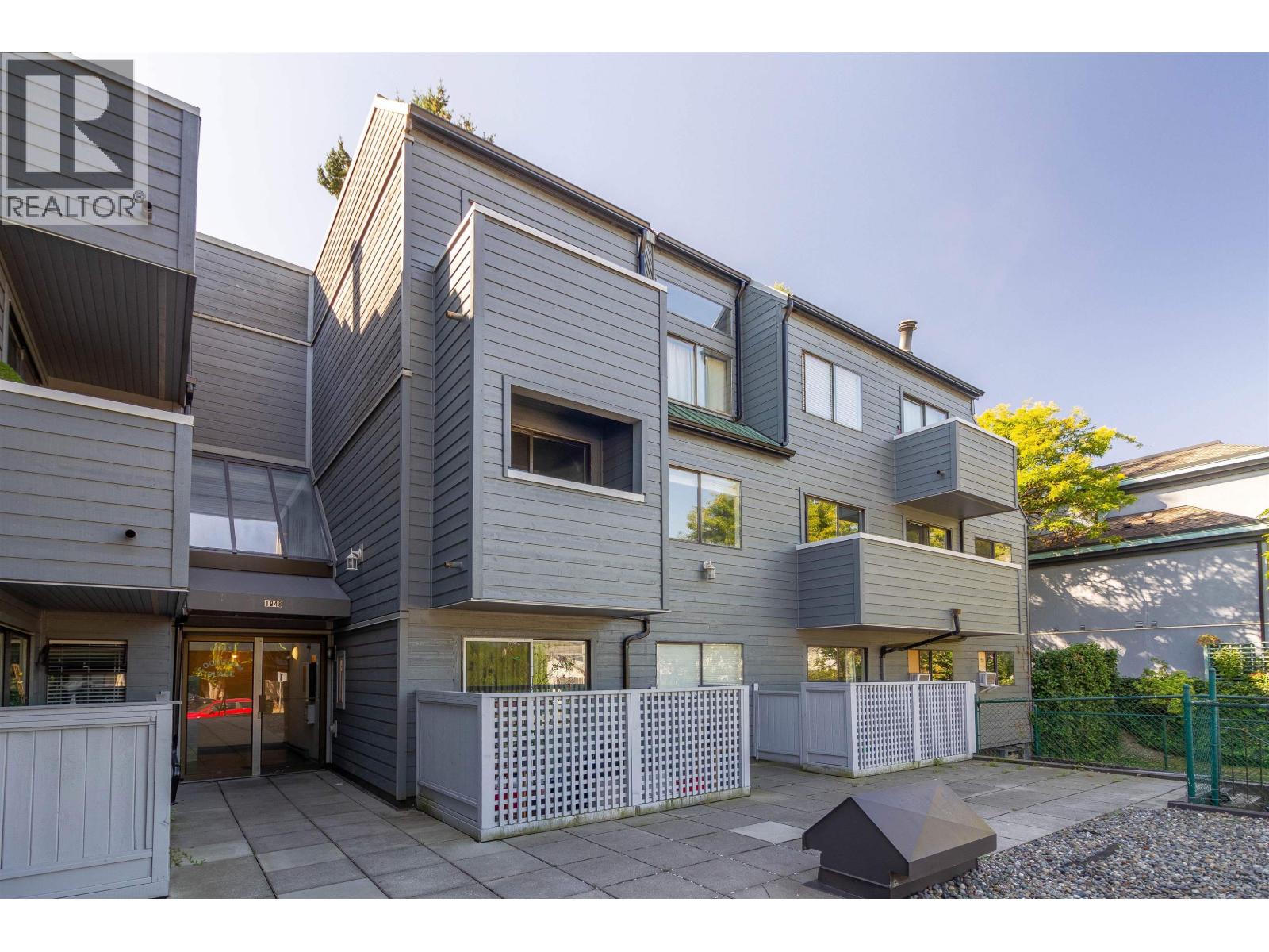 Property for sale at 201 1948 COQUITLAM AVENUE