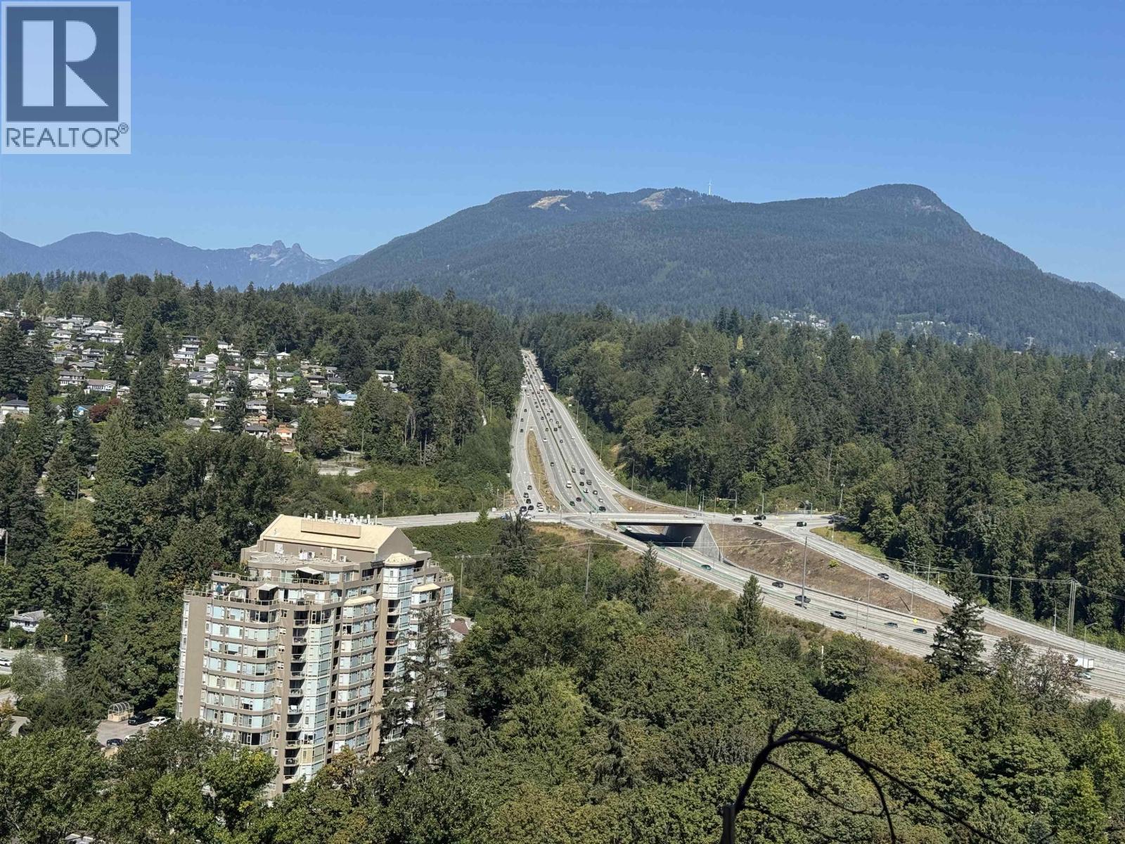 2704 1401 HUNTER STREET, North Vancouver