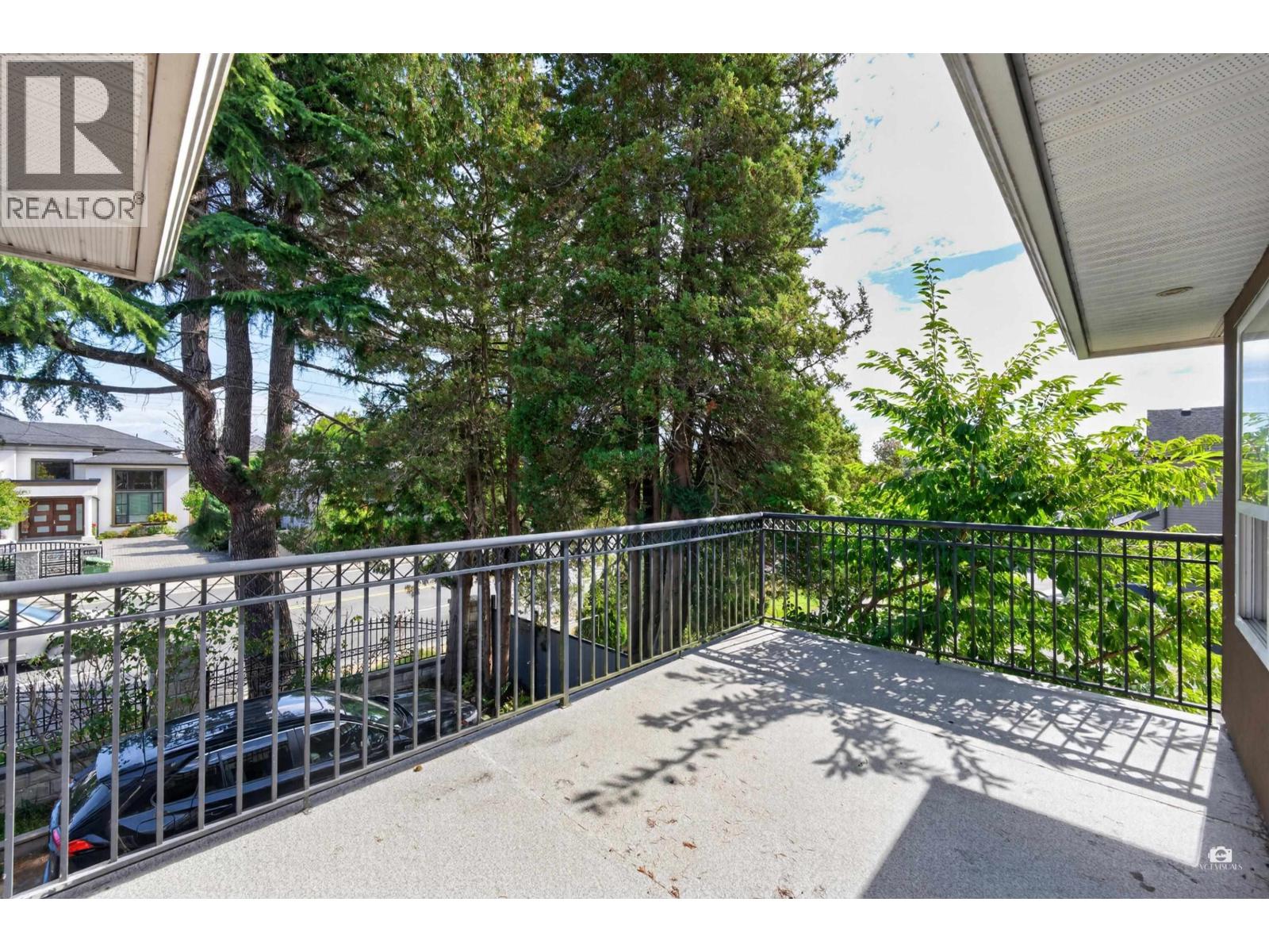 8151 GILBERT Road, Richmond