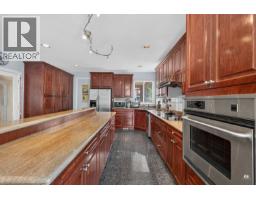 8151 Gilbert Road, Richmond, BC V7C3W8 Photo 12