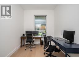 3170 Capstan Crescent, Coquitlam, BC V3C4H2 Photo 11