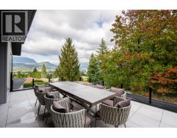 3170 Capstan Crescent, Coquitlam, BC V3C4H2 Photo 18