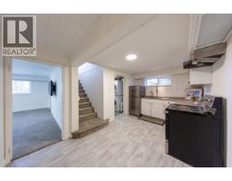 1243 Cloverley Street, North Vancouver, BC V7L1N7 Photo 22