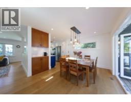 1243 Cloverley Street, North Vancouver, BC V7L1N7 Photo 7