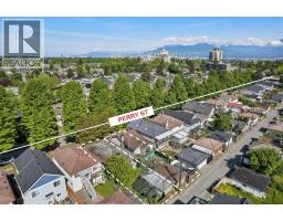 4420 Perry Street, Vancouver, BC V5N3X5 Photo 13