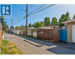 4412 Perry Street, Vancouver, BC V5N3X5 Photo 10