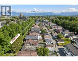 4412 Perry Street, Vancouver, BC V5N3X5 Photo 14