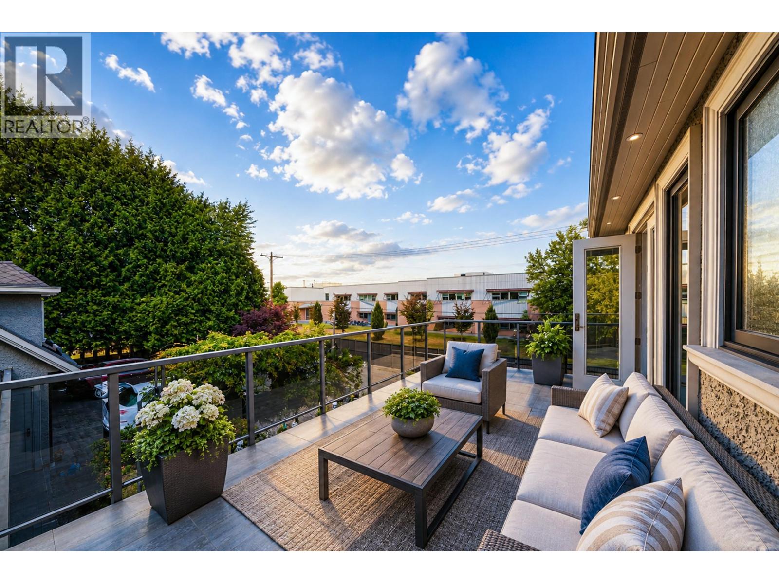 4751 GRANVILLE Avenue, Richmond