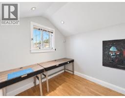 2532 5th Av W, Vancouver, BC V6K1T1 Photo 8