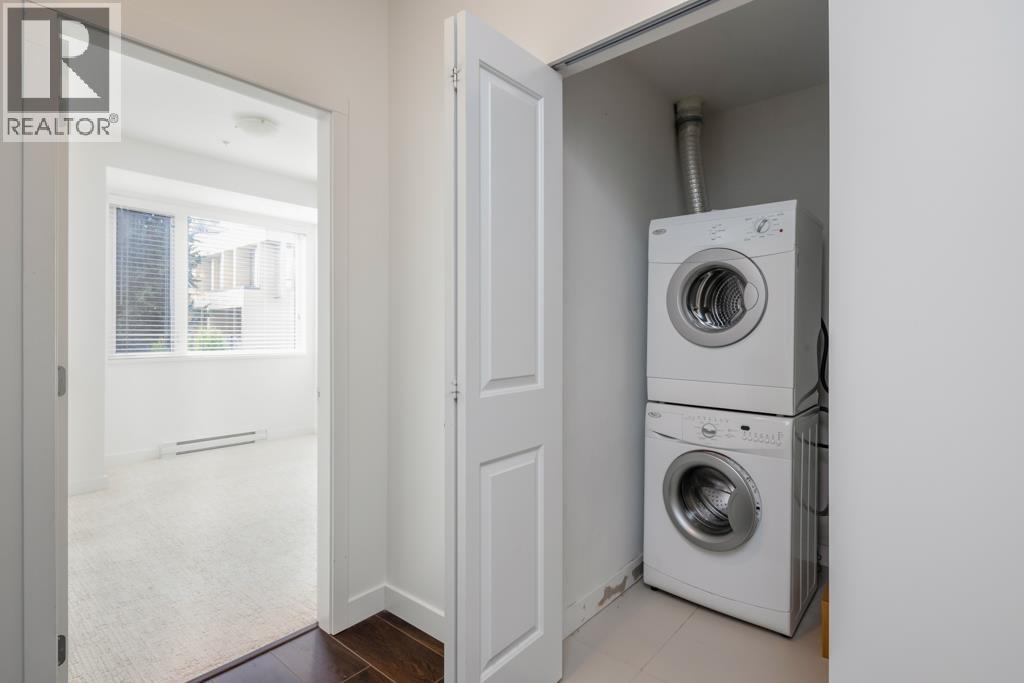 208 6533 MCKAY AVENUE, Burnaby