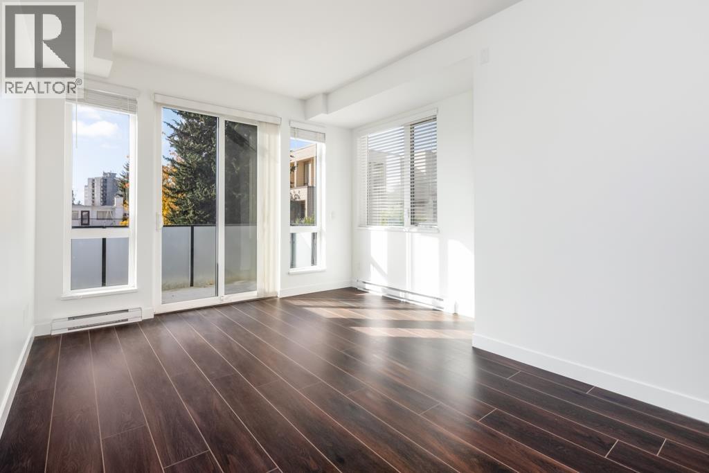 208 6533 MCKAY AVENUE, Burnaby