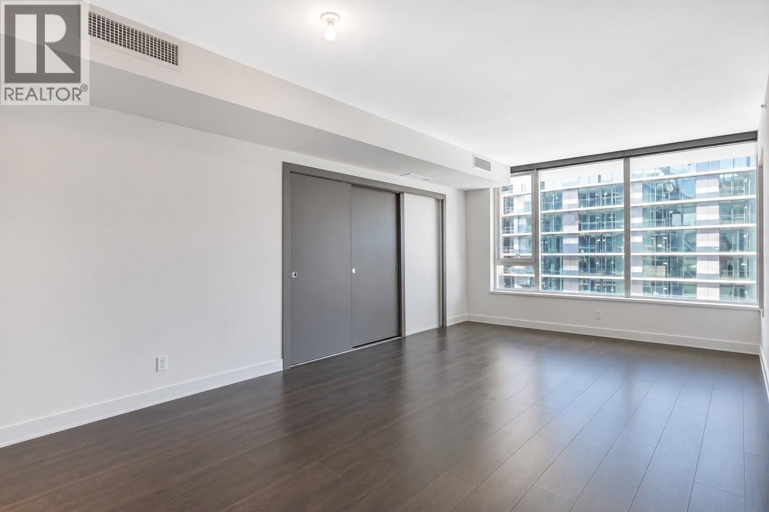 15XX 68 SMITHE STREET, Vancouver