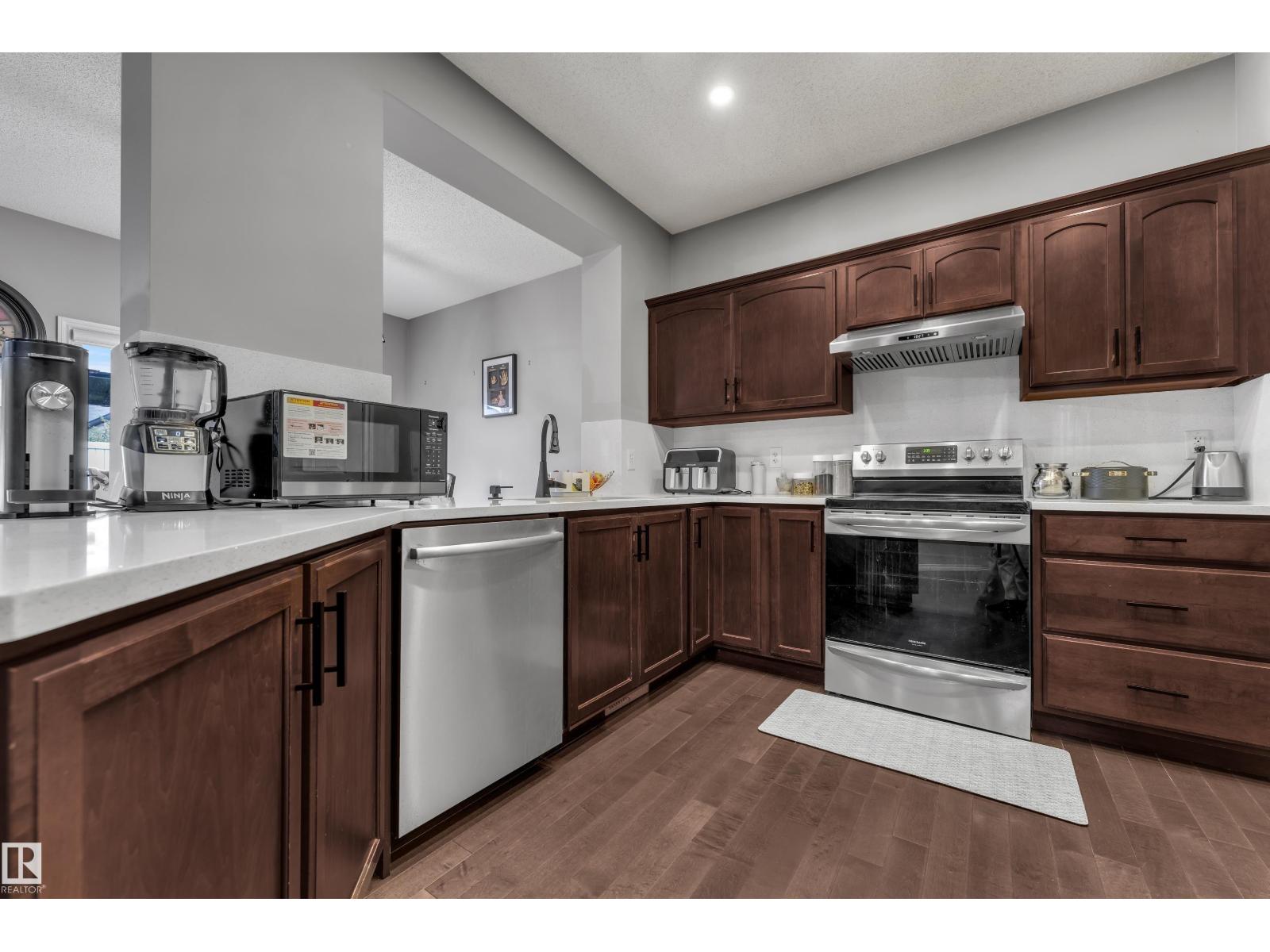 3230 21A AV NW - 12