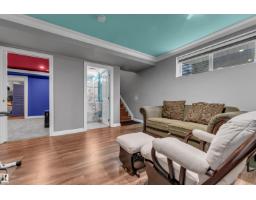 3230 21a Av Nw, Edmonton, AB T6T0K5 Photo 33