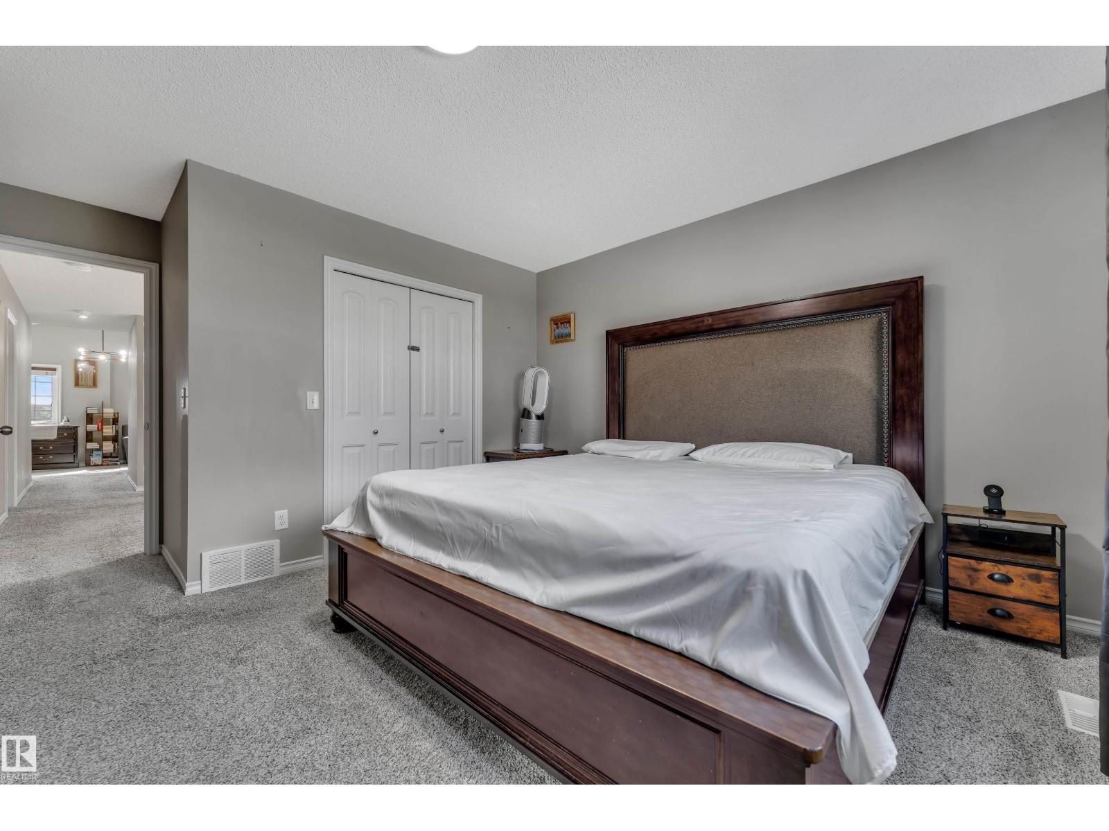 3230 21A AV NW - 25