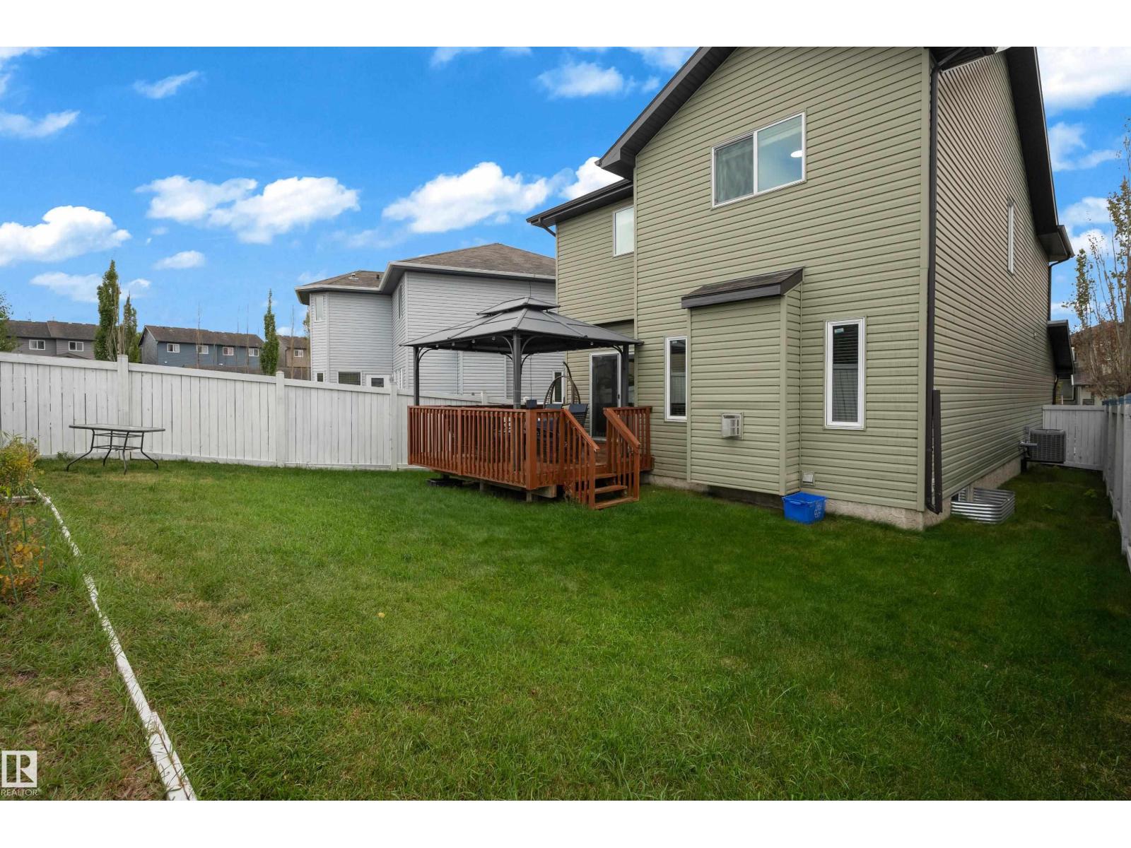 3230 21A AV NW - 41