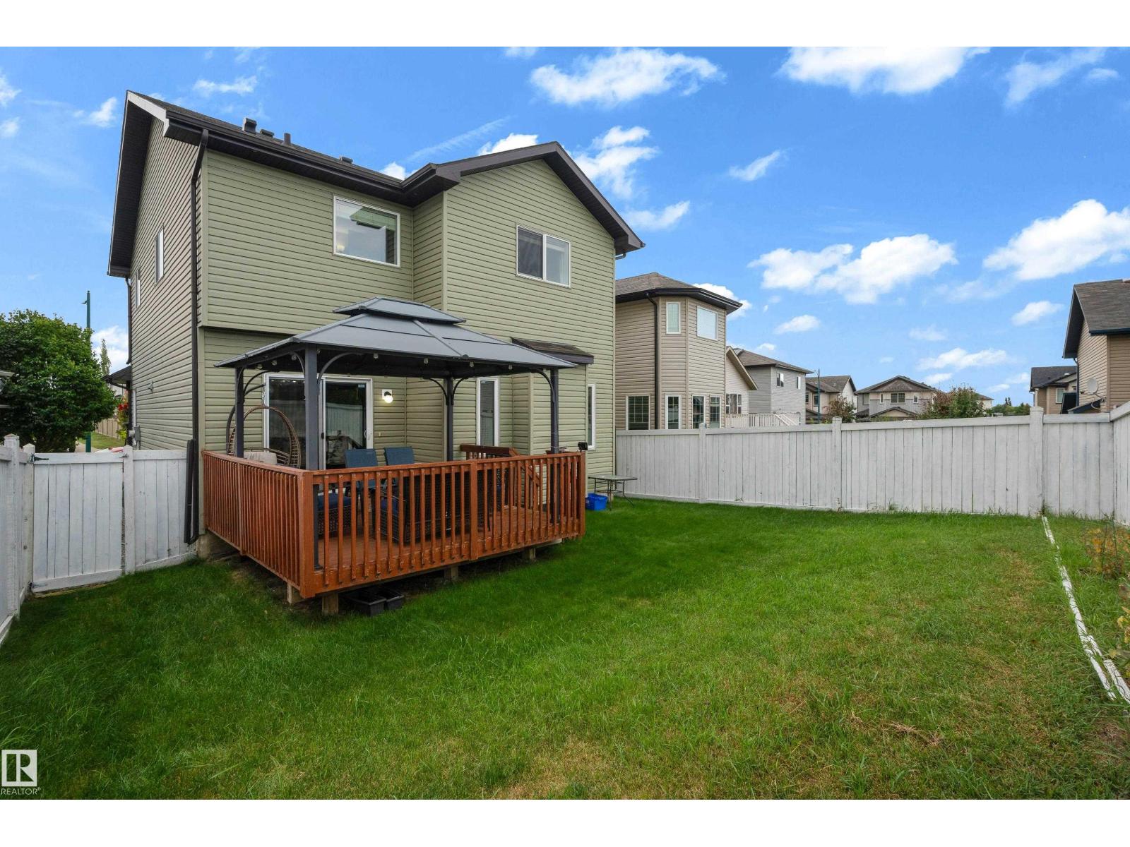 3230 21A AV NW - 40