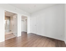 809 13725 George Junction, Surrey, BC V3T0V7 Photo 9