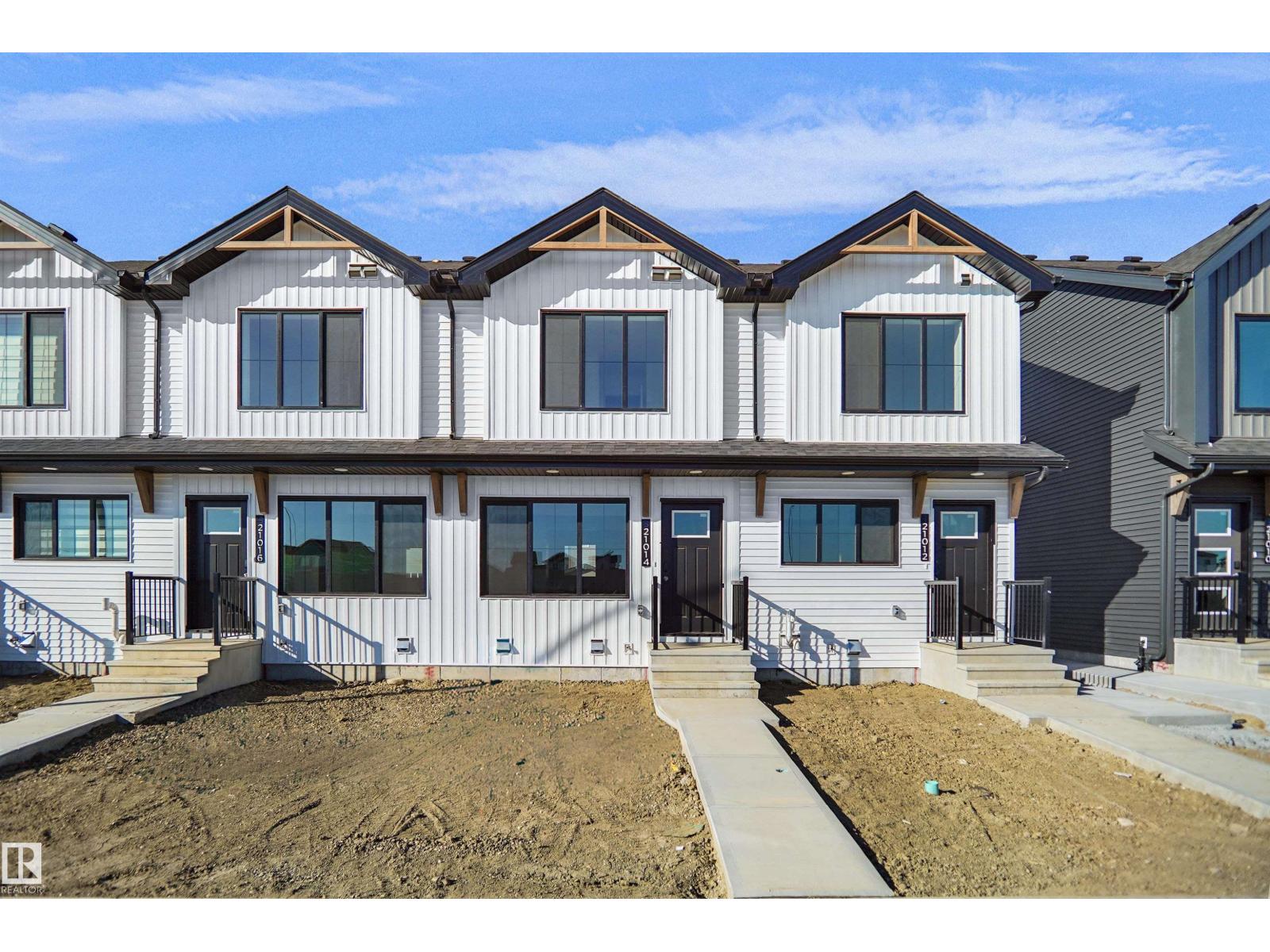 Property for sale at 3 18640 18 AV NW
