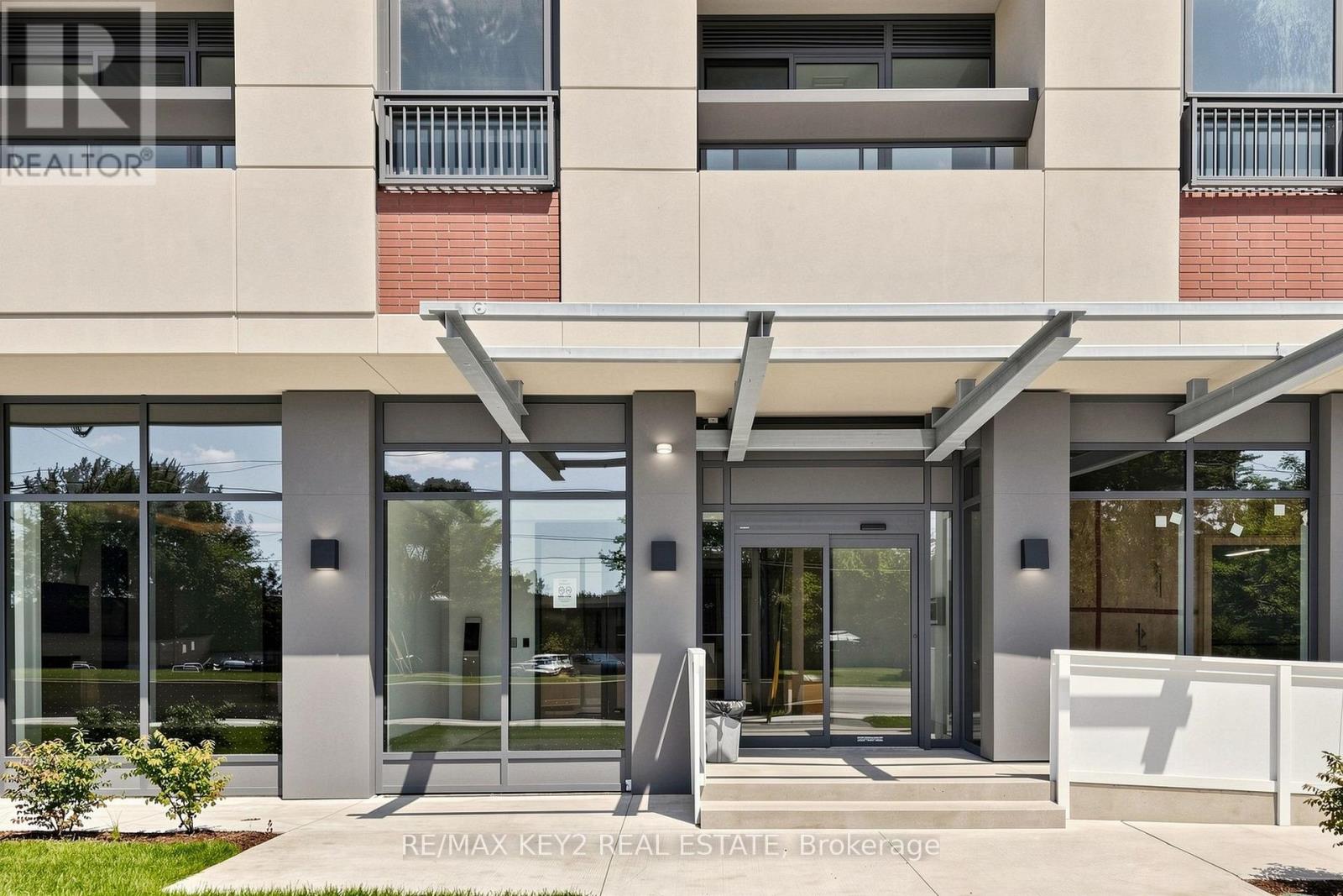 2219 - 4010 EGLINTON AVENUE W, Toronto (Humber Heights) — photo 2