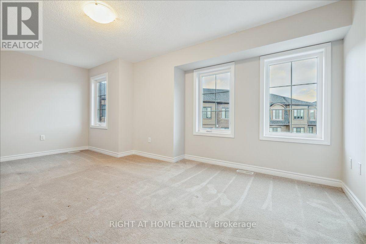 #93 445 ONTARIO STREET S - Image 40