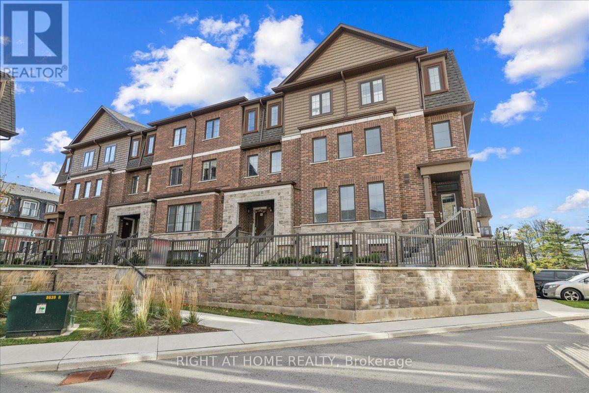 #93 445 ONTARIO STREET S - Image 44