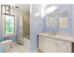 1361 Goldthorpe Road, Mississauga, ON L5G3R2 Photo 15