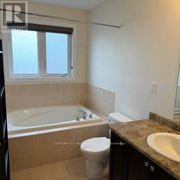 MAIN & 2ND FLOOR - 100 LANARK CIRCLE, Brampton (Credit Valley) — photo 12