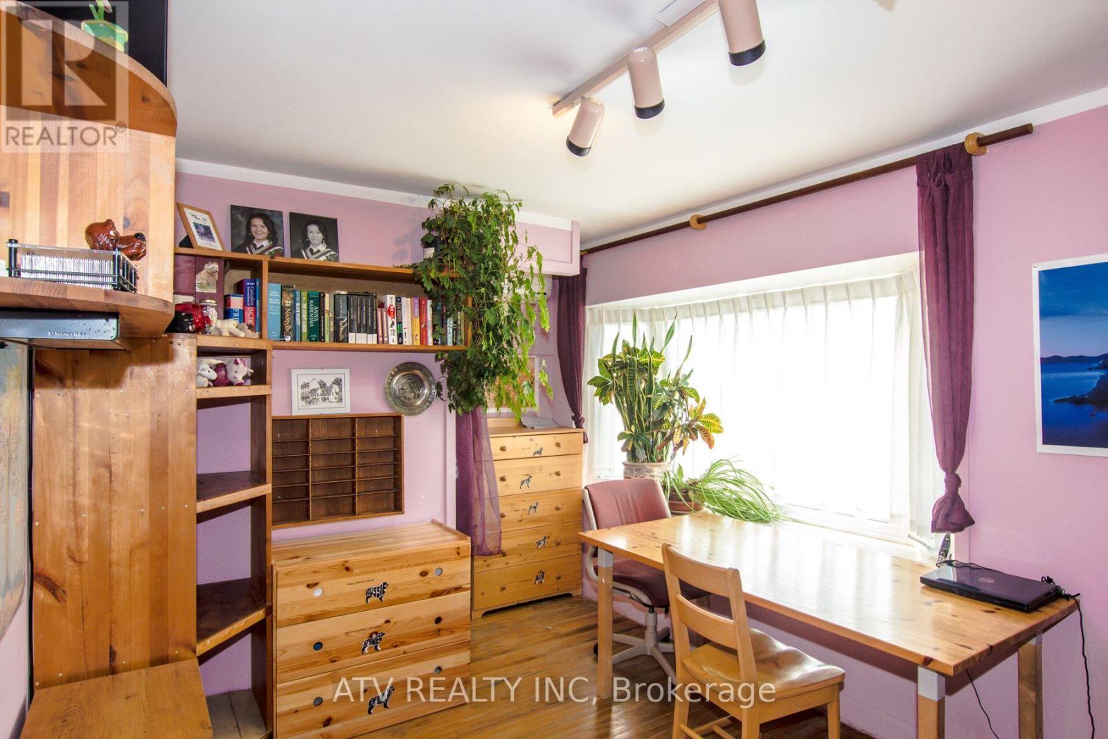 235 SAINT MARKS ROAD, Toronto (Lambton Baby Point) — photo 10