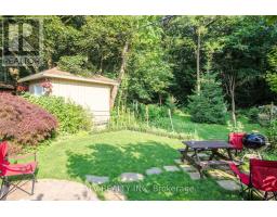 235 Saint Marks Road, Toronto, ON M6S2J1 Photo 14