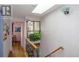 Office - 235 Saint Marks Road, Toronto, ON M6S2J1 Photo 8
