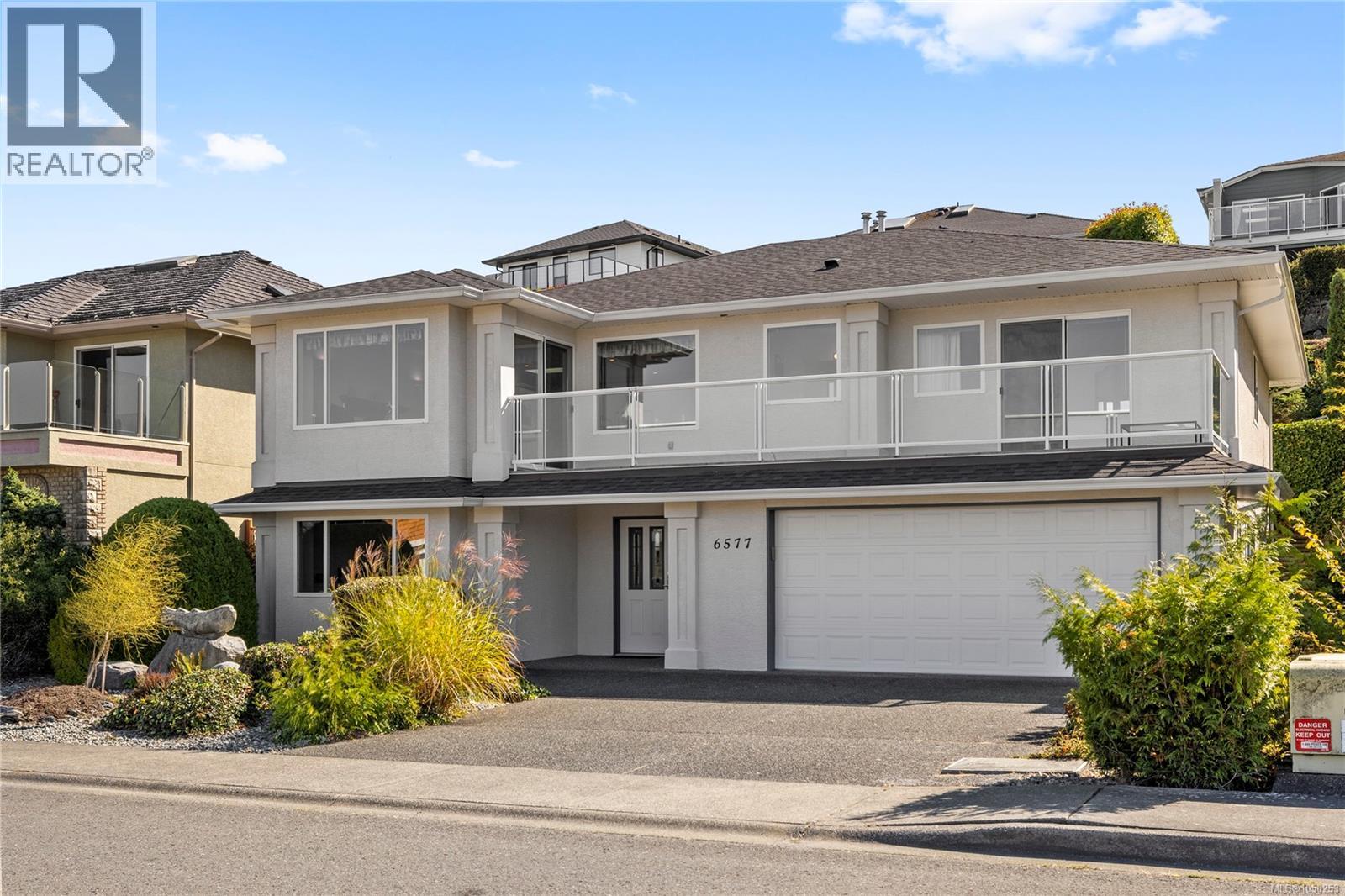 6577 Golden Eagle Way, Nanaimo