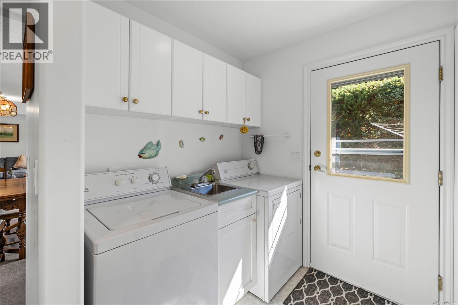 6577 Golden Eagle Way, Nanaimo