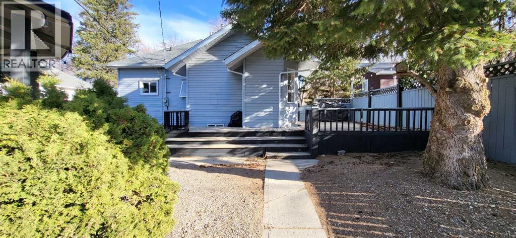 726 12B Street N - 23