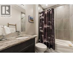 246 Woodpark Green Sw, Calgary, AB T2W6E9 Photo 38