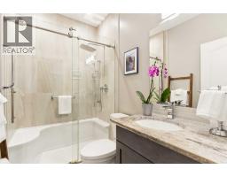 246 Woodpark Green Sw, Calgary, AB T2W6E9 Photo 31