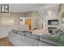 4pc Bathroom - 7212 California Boulevard Ne, Calgary, AB T1Y6X5 Photo 6