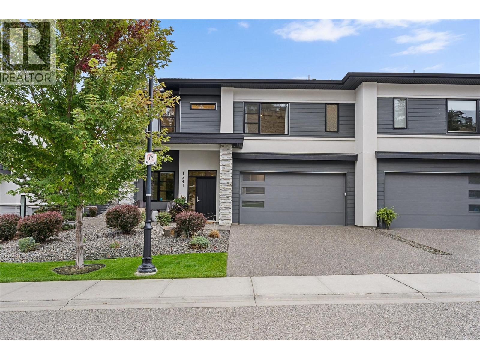 1341 Rocky Point, Kelowna