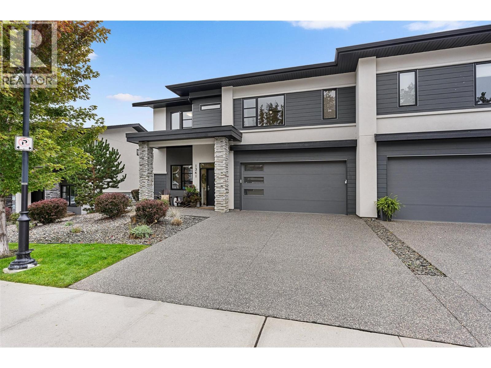 1341 Rocky Point, Kelowna