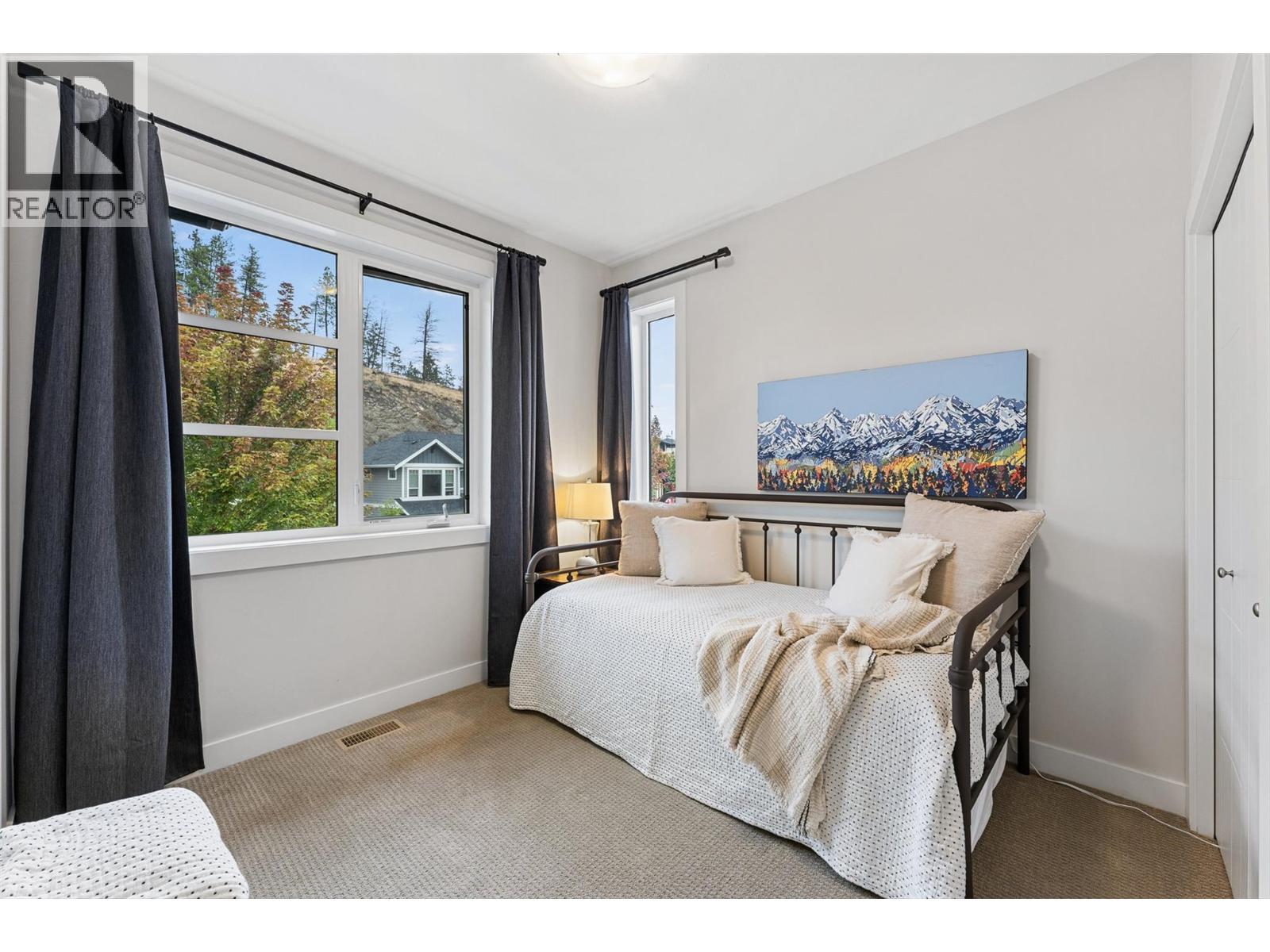 1341 Rocky Point, Kelowna