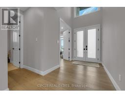 Mud room - 7116 Silver Creek Circle, London South, ON N6P0G9 Photo 7