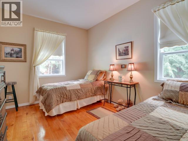 3067 SOUTHILL ROAD, Powell River
